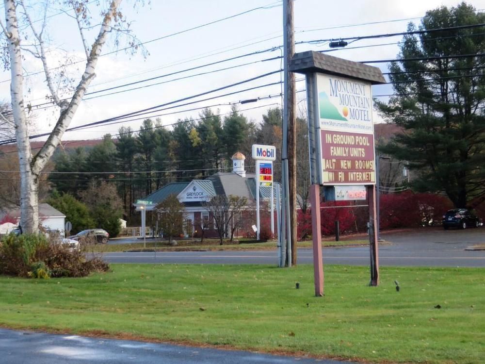 Monument Mountain Motel Great Barrington Dış mekan fotoğraf
