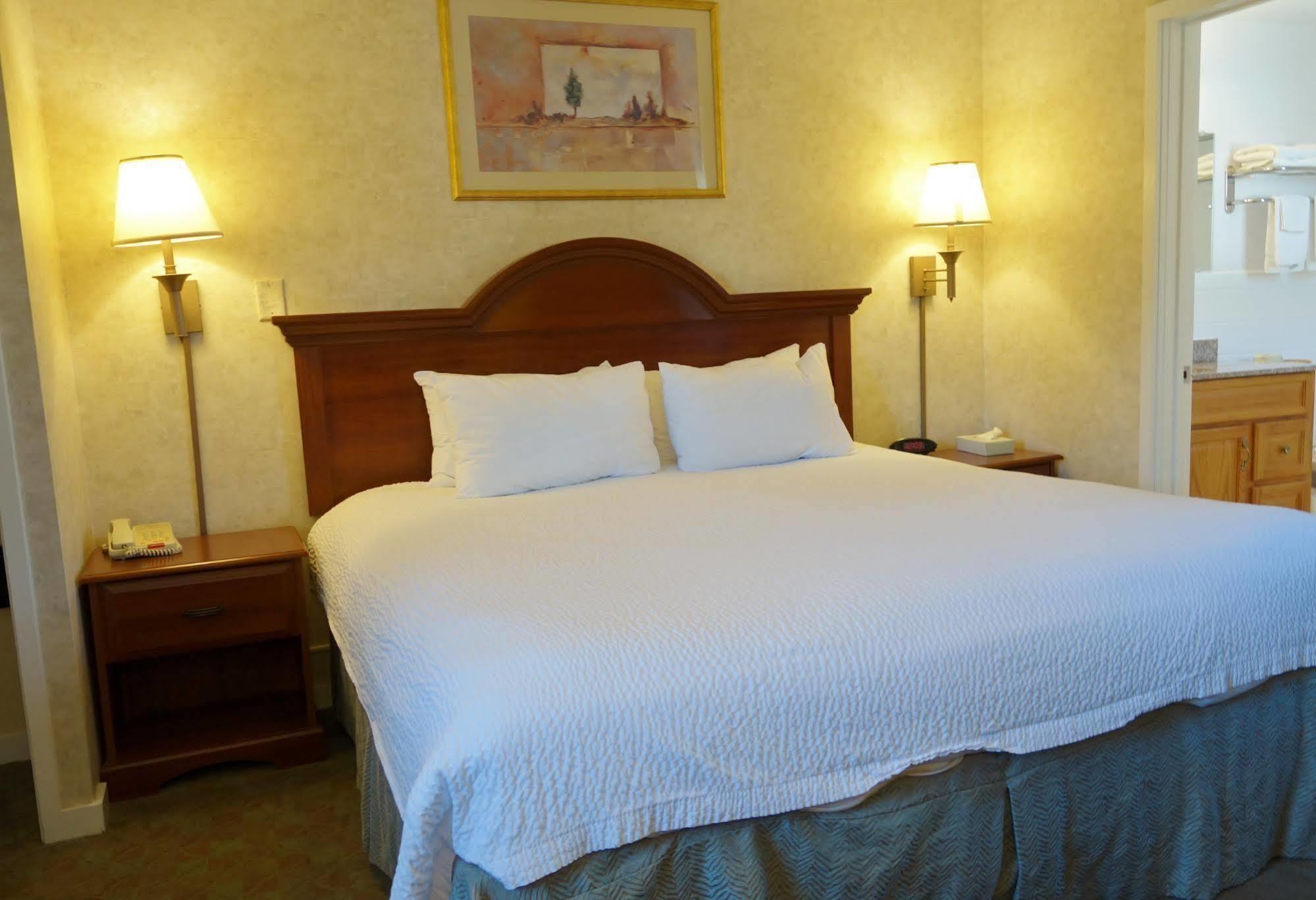 Monument Mountain Motel Great Barrington Dış mekan fotoğraf